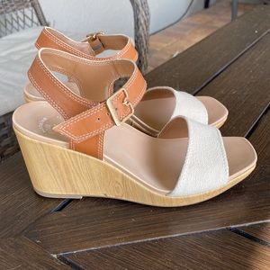 Dr. Scholl’s Women’s Wedge Sandals size 7.5